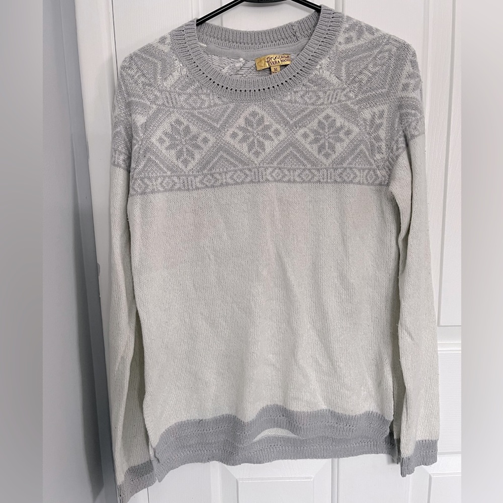 Cream and Grey Vera Wang Princess Sweater